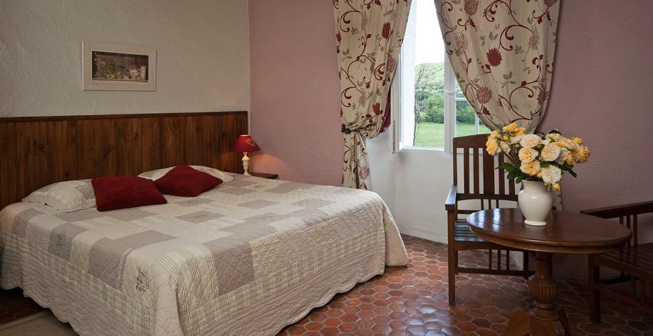 Domaine De Bertrandy Bed and Breakfast Allemagne-en-Provence Eksteriør billede