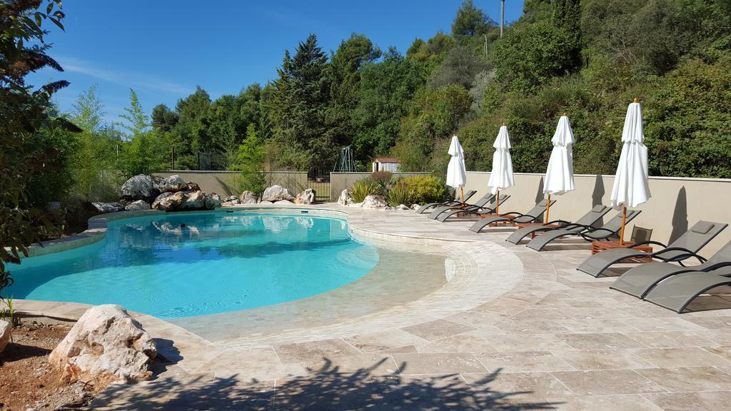Domaine De Bertrandy Bed and Breakfast Allemagne-en-Provence Eksteriør billede
